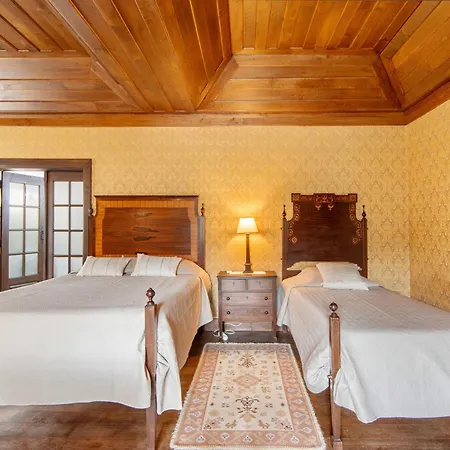 Apartment Solar Dos Correia Alves Viseu